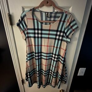 Summer Plaid Tunic Short Sleeve Top with pockets